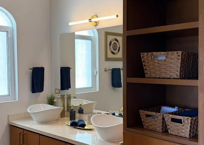 3br With Pool, Rooftop With Jacuzzi And View Cabo San Lucas