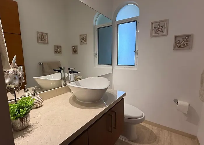 Apartment 3br With Pool, Rooftop With Jacuzzi And View Cabo San Lucas